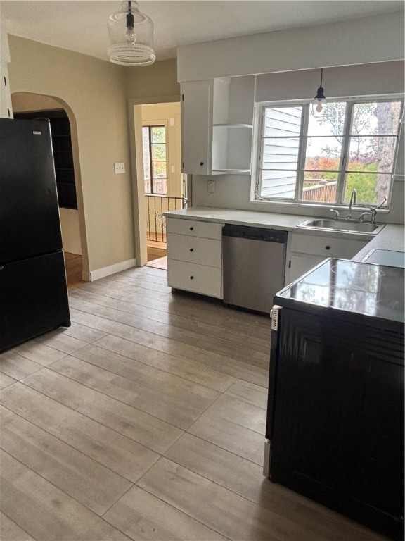 37 Deerfield Road Cranston, RI 02920 - Photo 17 of 33 Gallery Image 17
