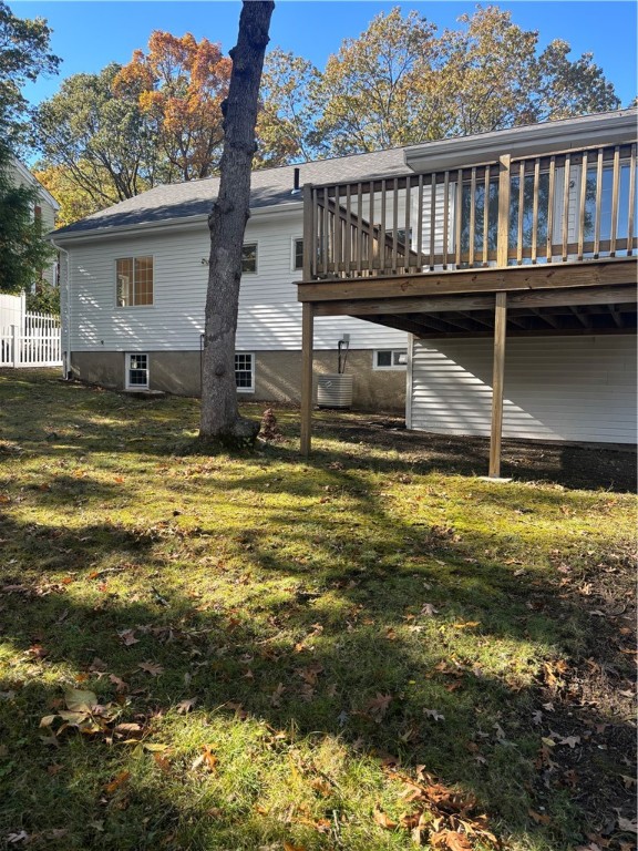 37 Deerfield Road Cranston, RI 02920 - Photo 6 of 33 Gallery Image 6