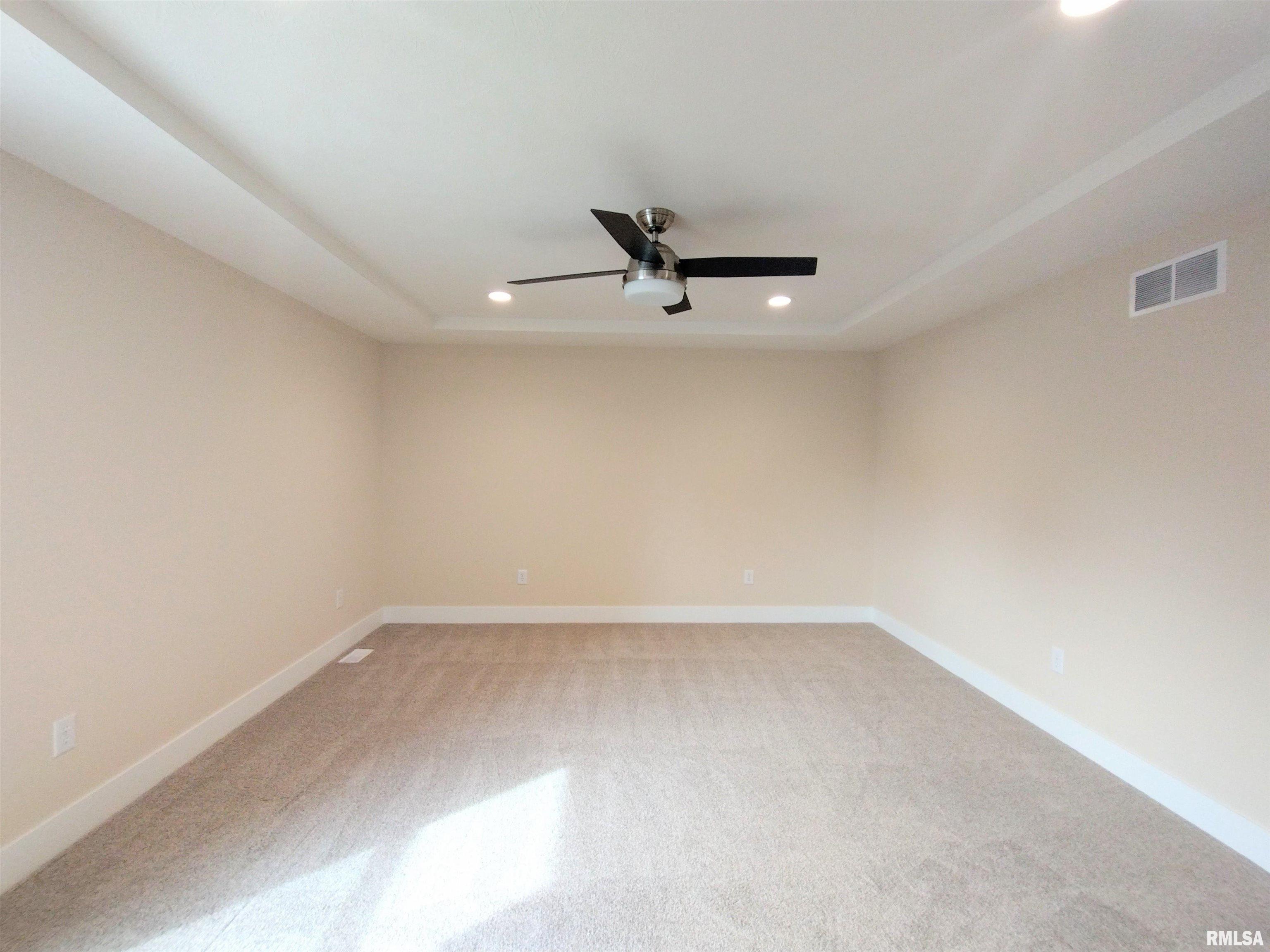 303 Waterwheel Drive Rochester, IL 62563 - Photo 27 of 31