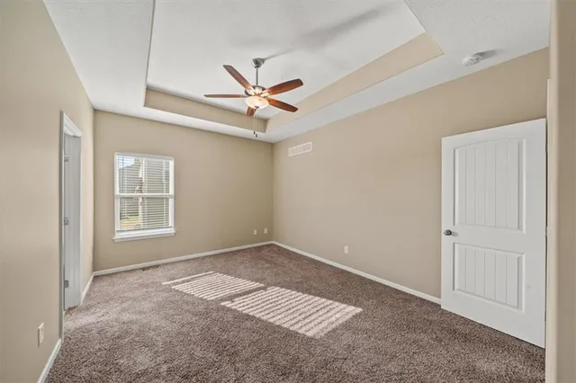 $374,900 | 11115 North Jefferson Street, Kansas City, MO 64155