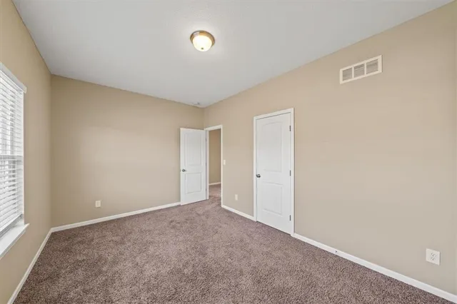 $374,900 | 11115 North Jefferson Street, Kansas City, MO 64155