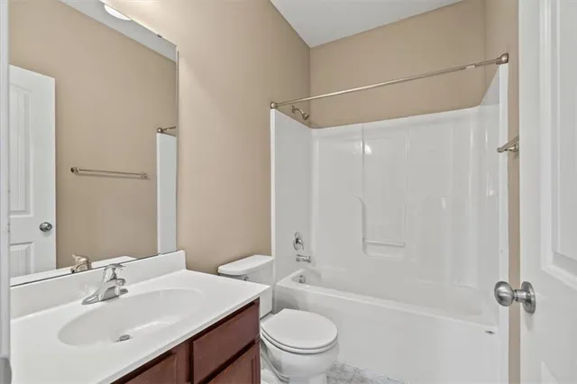 $374,900 | 11115 North Jefferson Street, Kansas City, MO 64155