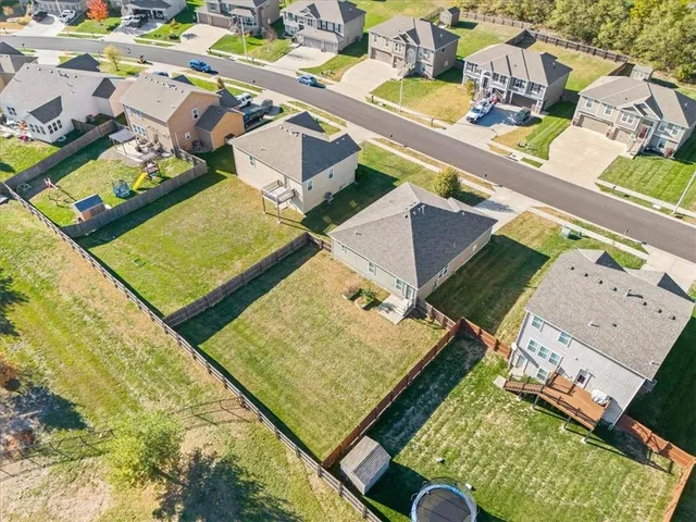 $374,900 | 11115 North Jefferson Street, Kansas City, MO 64155