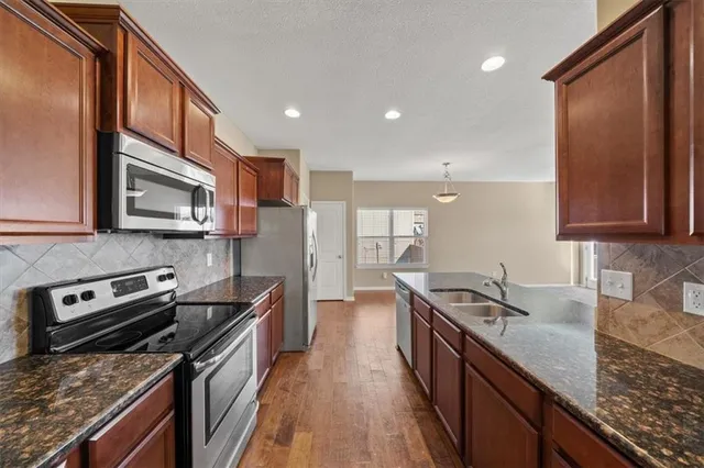 $374,900 | 11115 North Jefferson Street, Kansas City, MO 64155