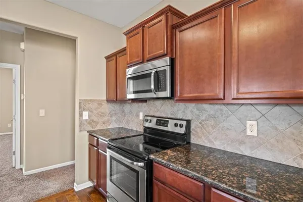 $357,500 | 11115 North Jefferson Street, Kansas City, MO 64155