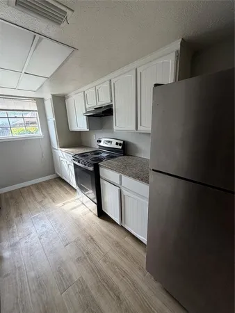 $1,700 | 26 East Mountain Creek Drive, Grand Prairie, TX 75052