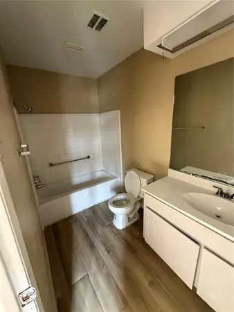 $1,700 | 26 East Mountain Creek Drive, Grand Prairie, TX 75052