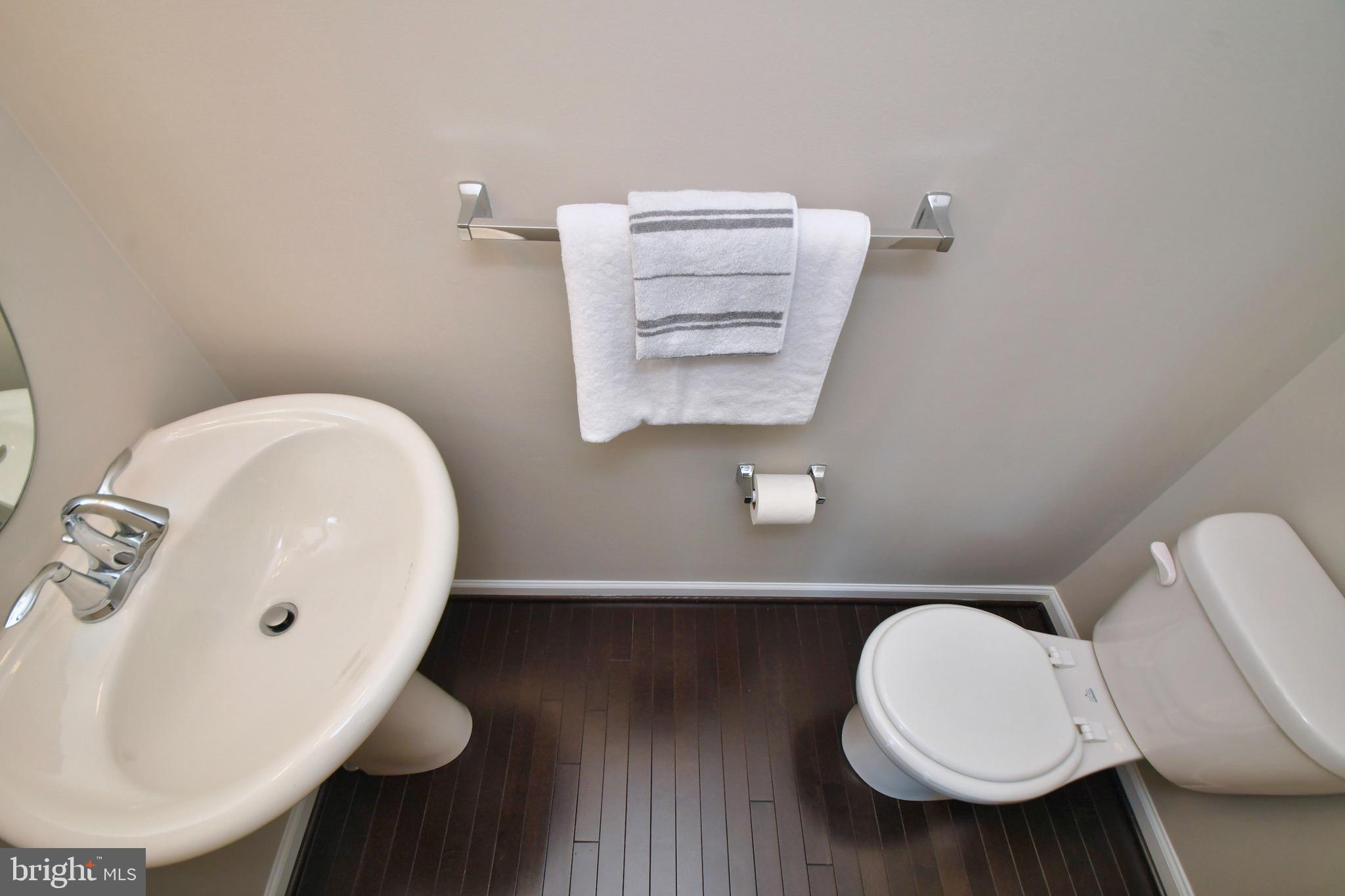 1328 Millar Road Aberdeen, MD 21001 - Photo 13 of 31 Main floor powder room