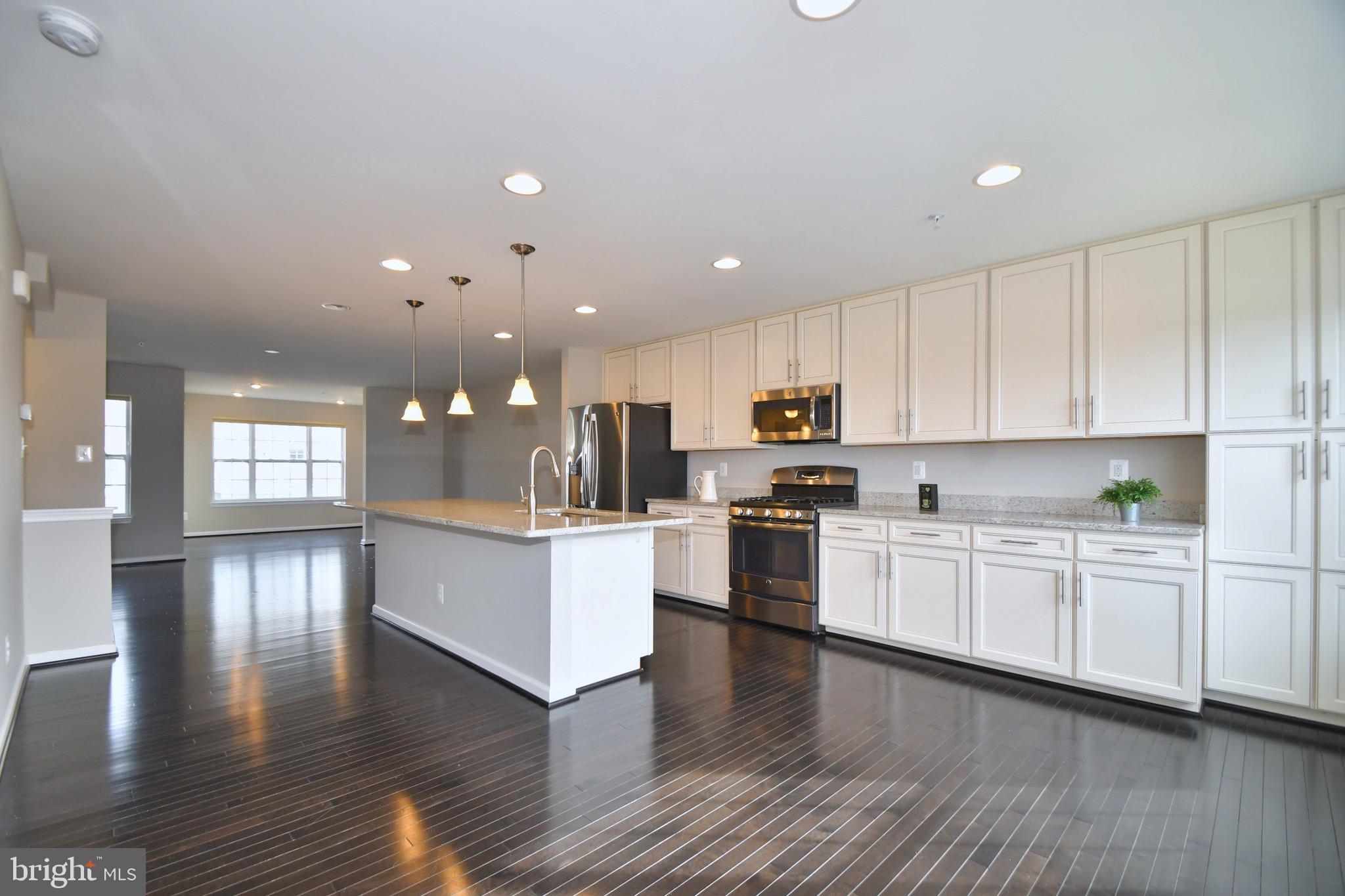 1328 Millar Road Aberdeen, MD 21001 - Photo 4 of 31 Large gourmet kitchen