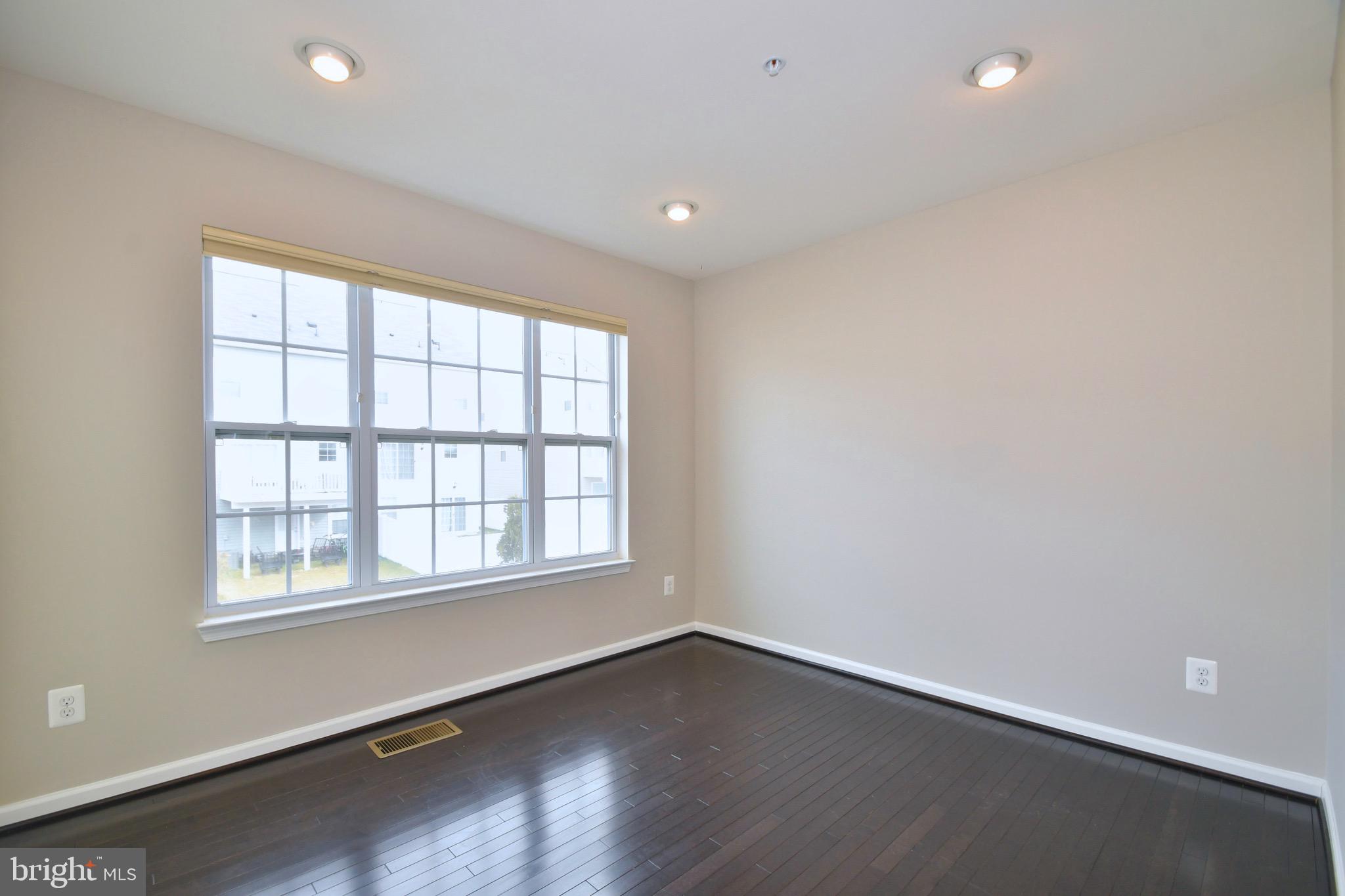 1328 Millar Road Aberdeen, MD 21001 - Photo 10 of 31 Gallery Image 10