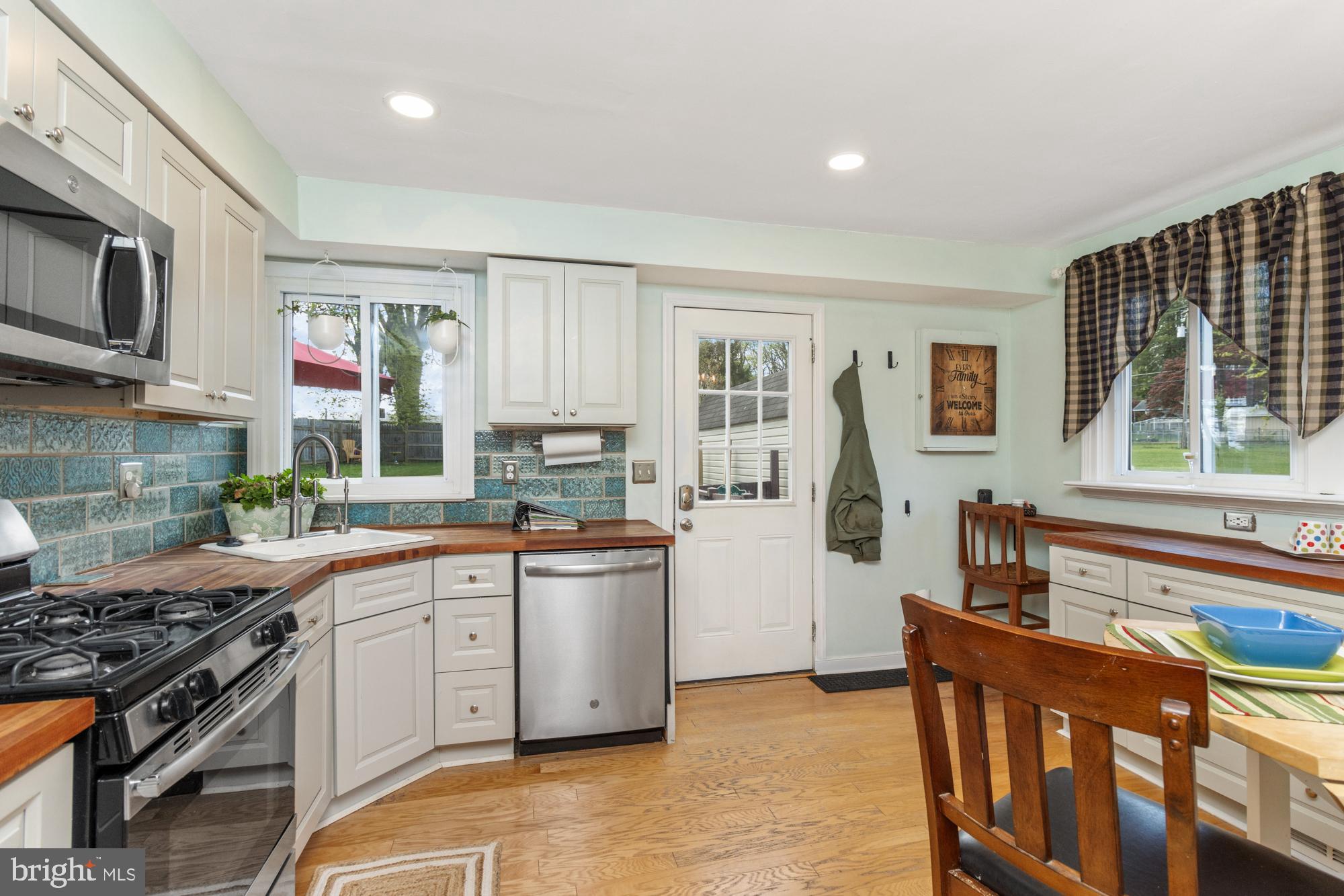 9 Cedarmere Road Owings Mills, MD 21117 - Photo 4 of 32 Gallery Image 4