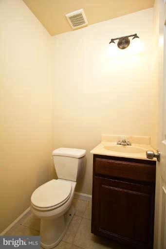 4904 Wheeler Road Temple Hills, MD 20748 - Photo 12 of 20 Bath