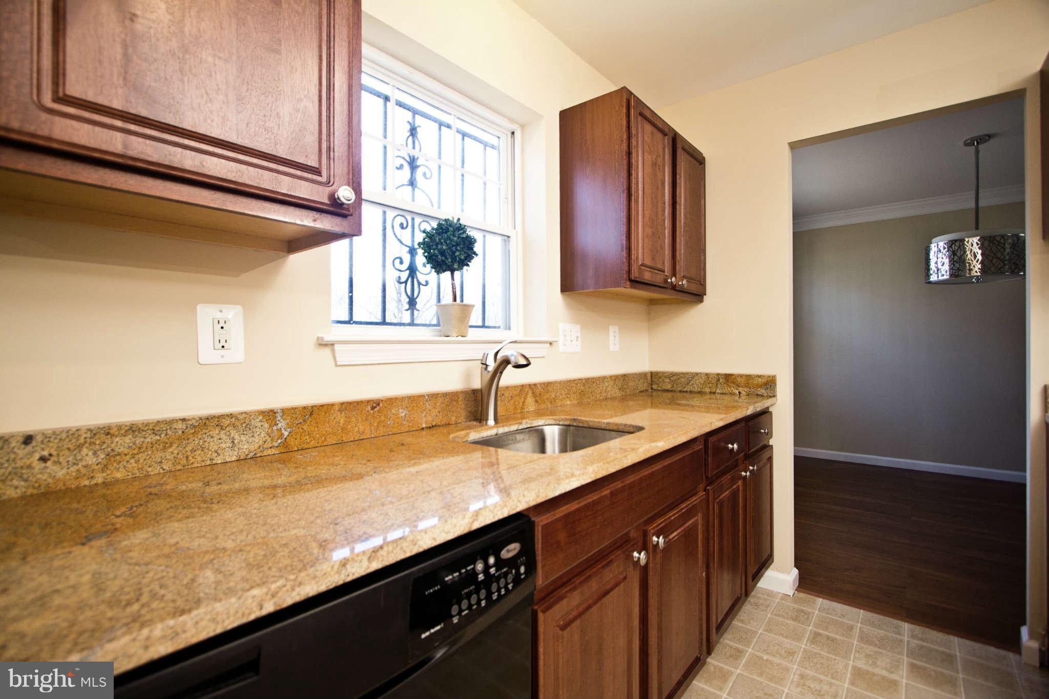 4904 Wheeler Road Temple Hills, MD 20748 - Photo 7 of 20 Kitchen