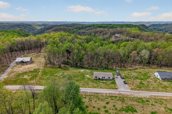 $314,900 | 1399 Adamson Branch Road, Liberty, TN 37095