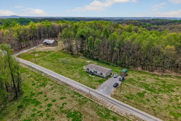 $314,900 | 1399 Adamson Branch Road, Liberty, TN 37095