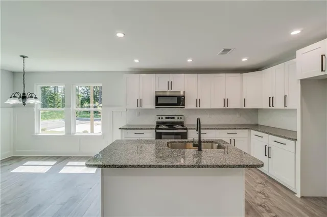 $2,450 | 2387 Highpoint Road, Snellville, GA 30078