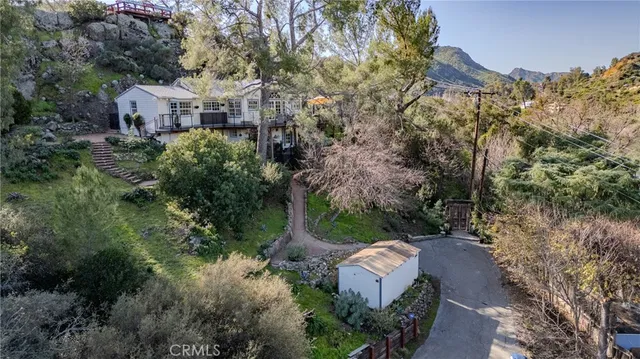 $1,799,000 | 29068 Lake Drive, Agoura Hills, CA 91301