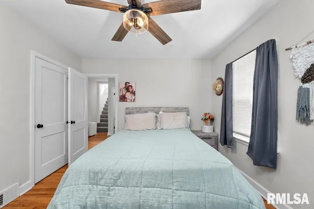 $1,950 | 2133 Warren Street, Davenport, IA 52804