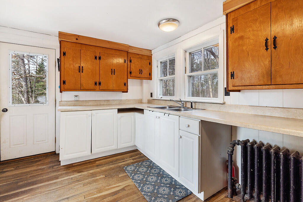 54 Old Sheepscot Road Wiscasset, ME 04578 - Photo 10 of 40 42_BP5A0066_DxO_mls