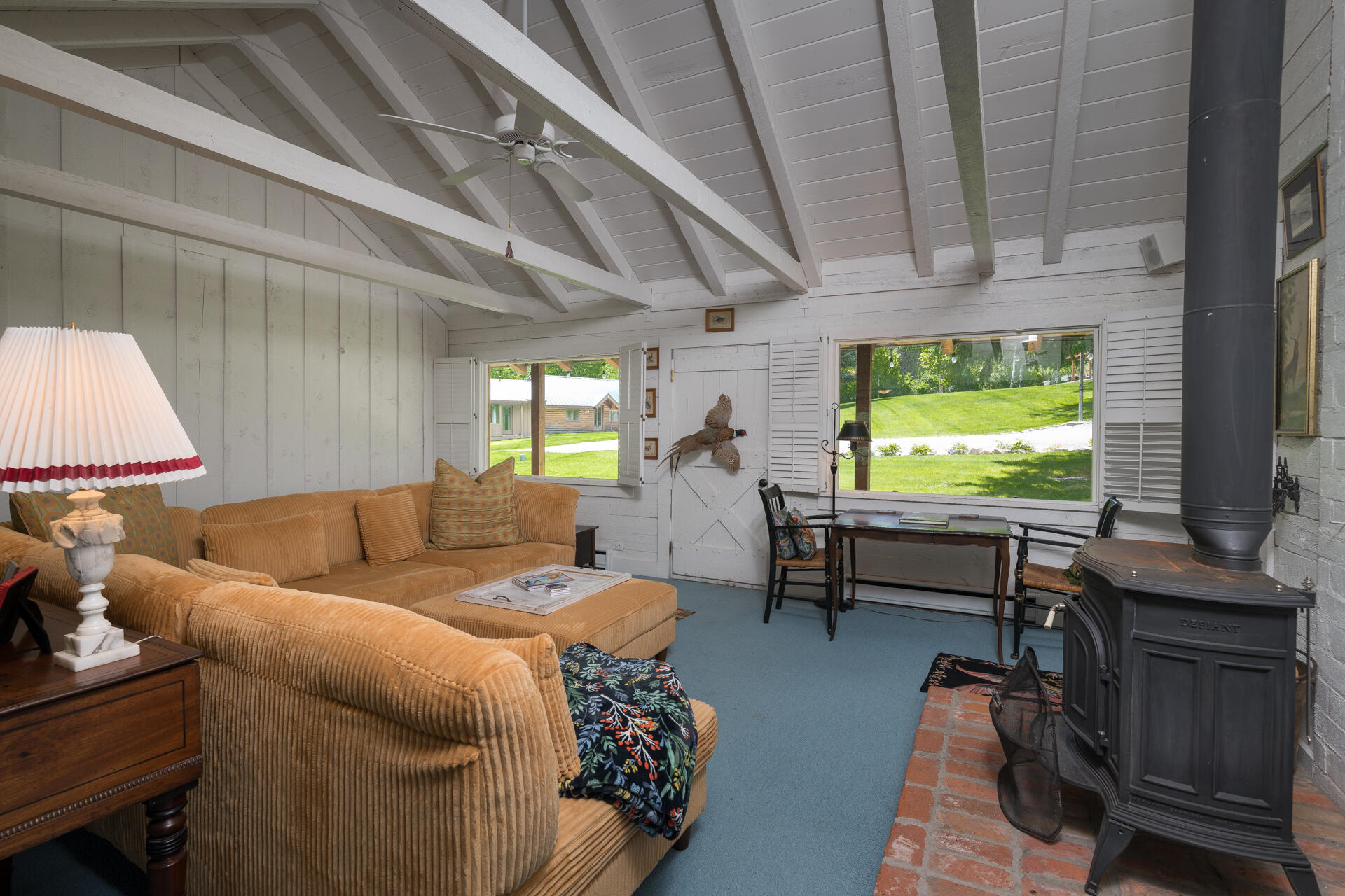 101 Clear Creek Canyon Road Ketchum, ID 83340 - Photo 9 of 35 Big Cabin Living Rom
