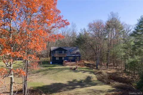 $1,200,000 | 827 Ashokan Road, Kingston, NY 12401