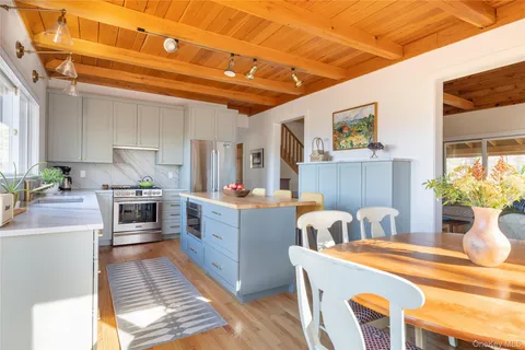 $1,200,000 | 827 Ashokan Road, Kingston, NY 12401