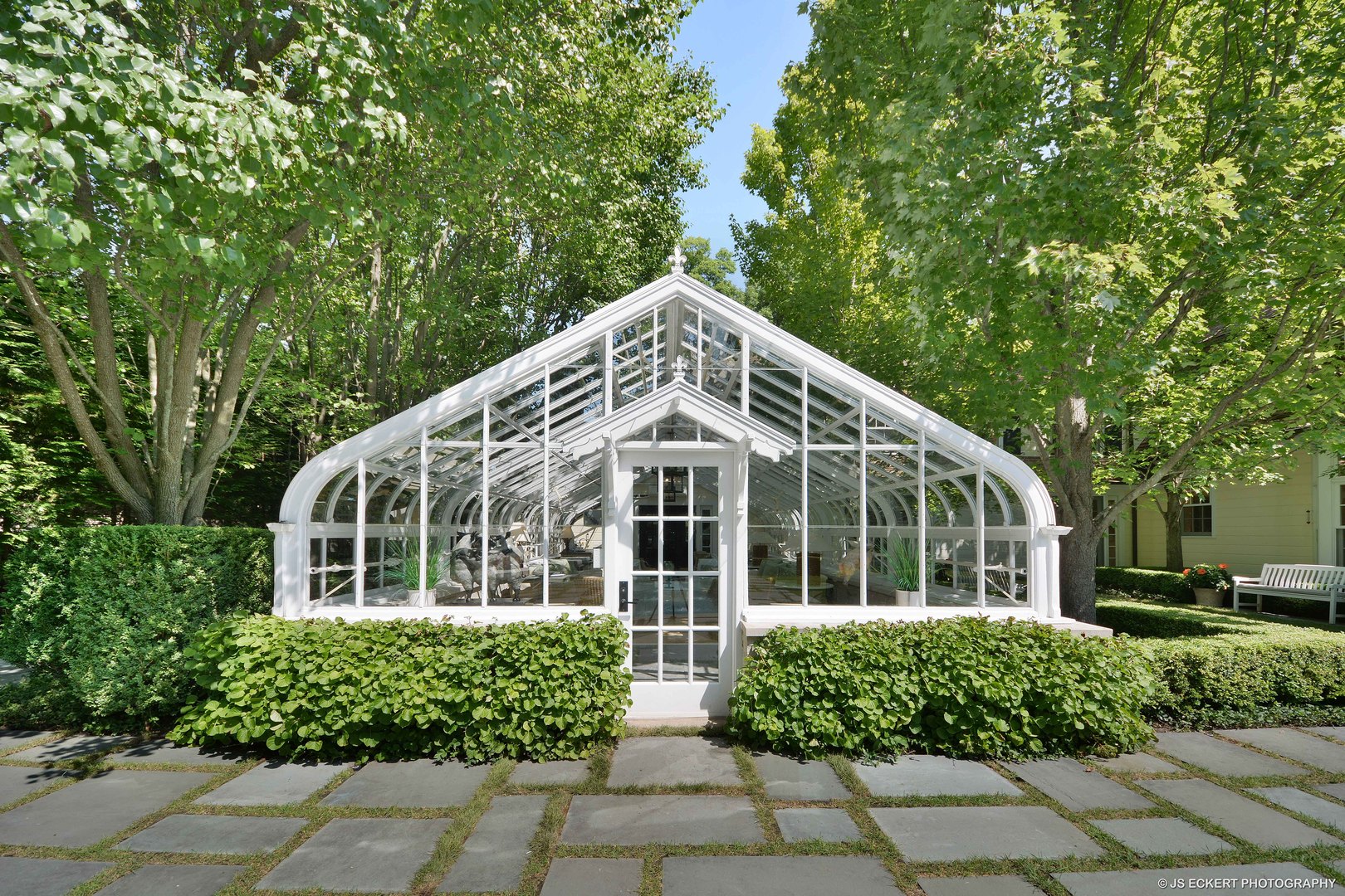 1363 Elm Tree Road Lake Forest, IL 60045 - Photo 2 of 32