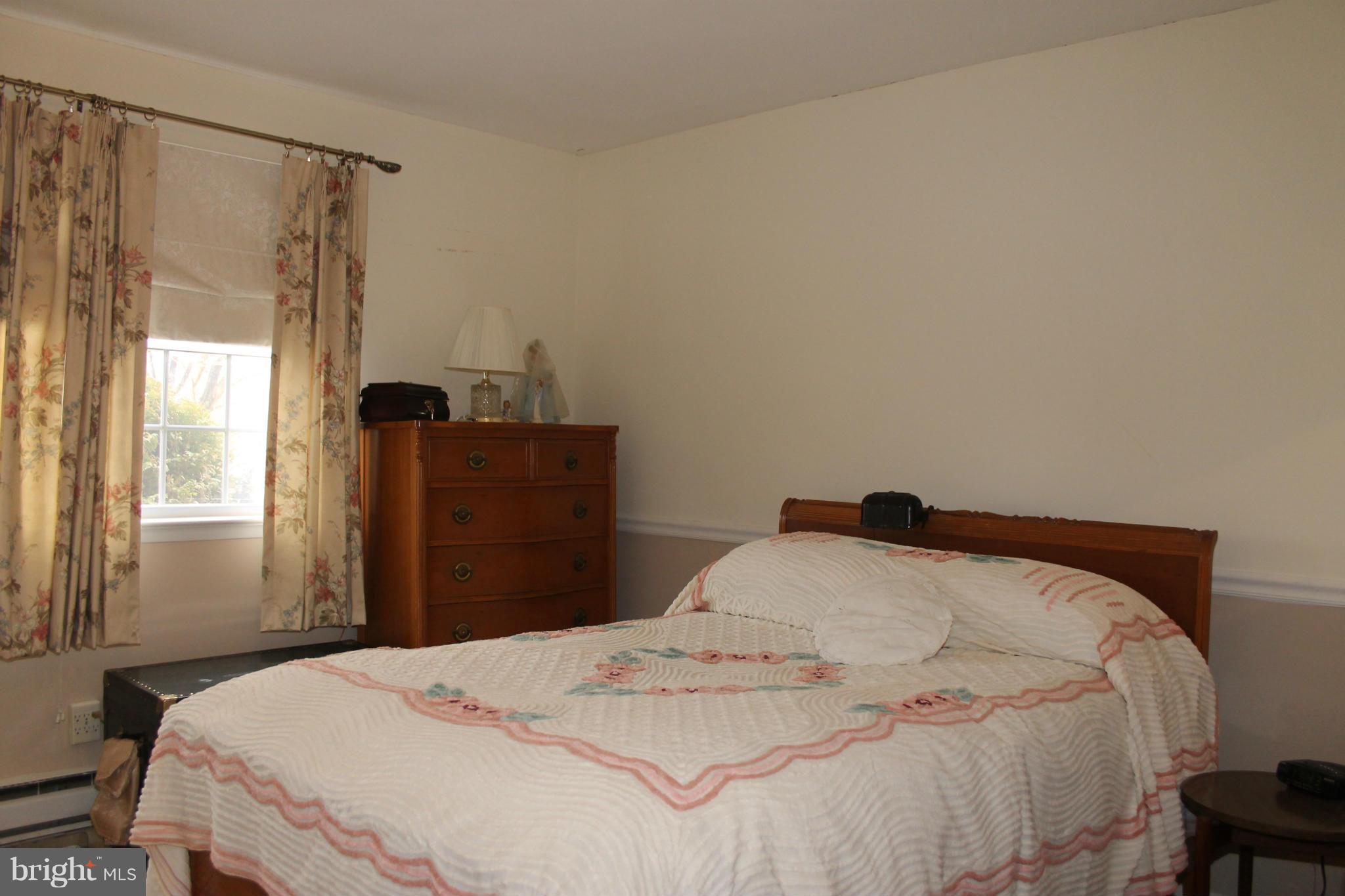 5423 Balls Mill Road Midland, VA 22728 - Photo 9 of 17 Bedroom