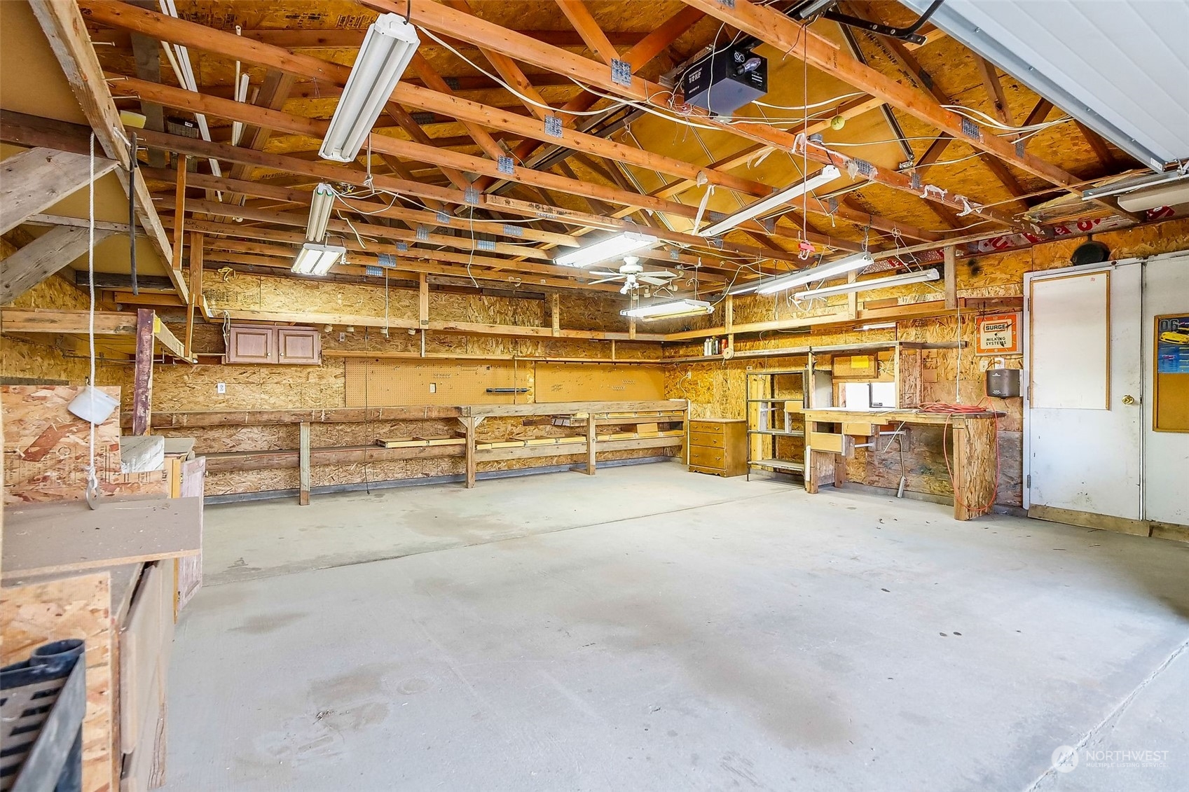 8539 Jean Road Northeast Moses Lake, WA 98837 - Photo 11 of 31 Gallery Image 11