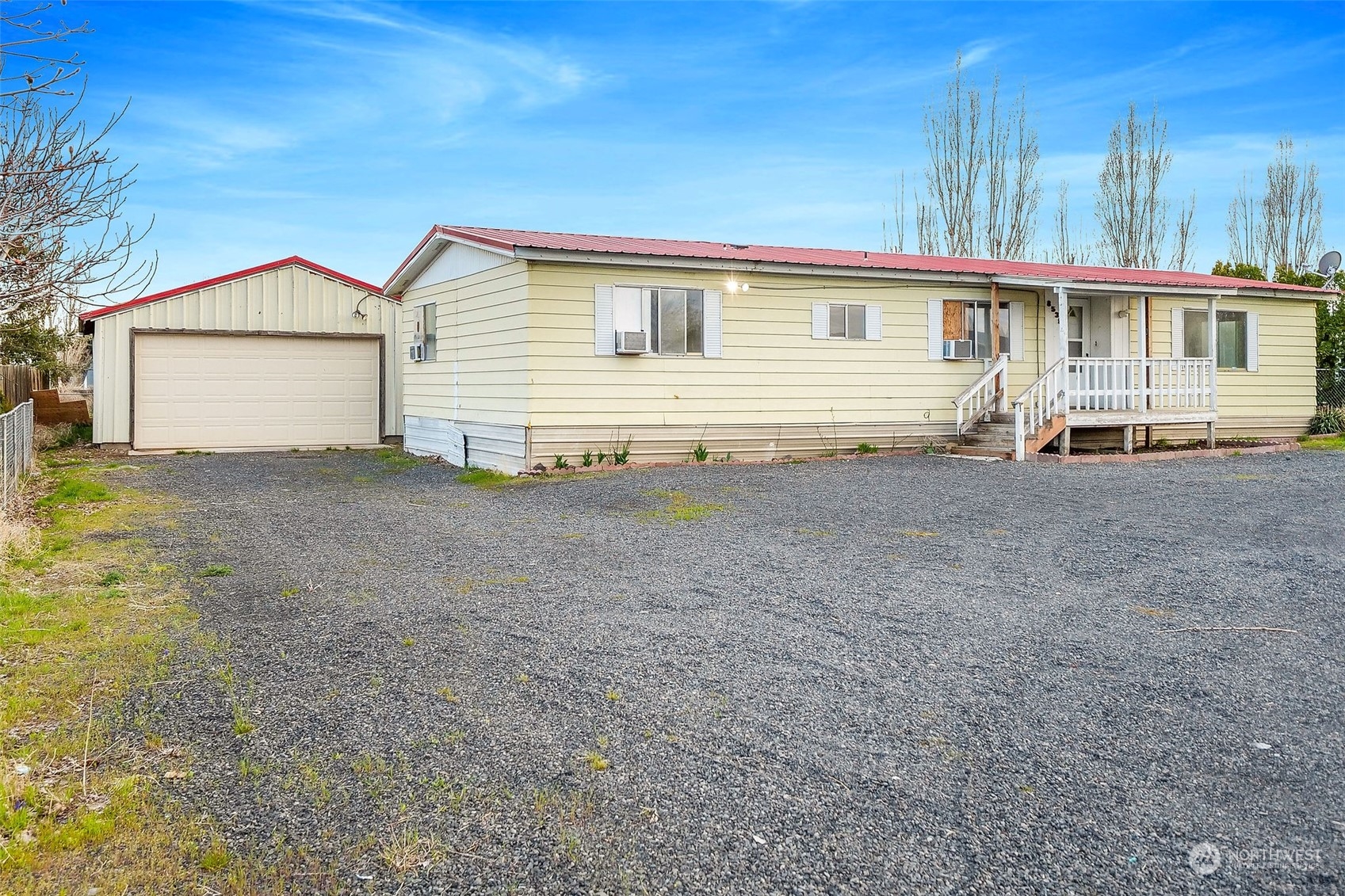 8539 Jean Road Northeast Moses Lake, WA 98837 - Photo 8 of 31 Gallery Image 8