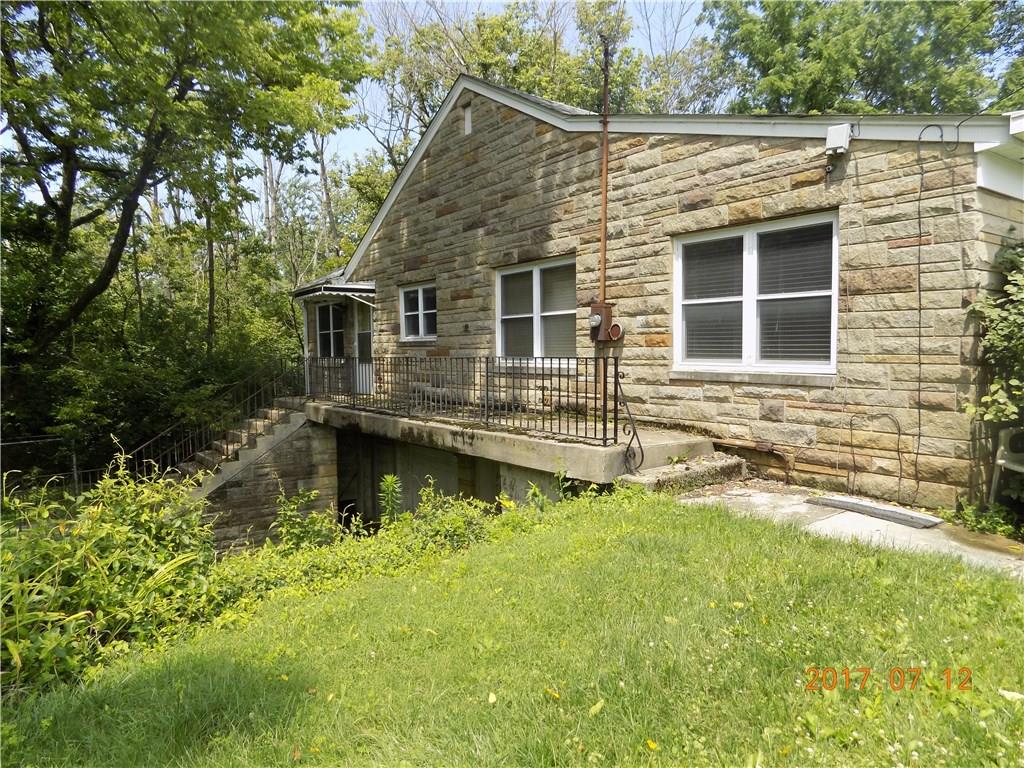 930 Muessing Road Indianapolis, IN 46239 - Photo 2 of 48