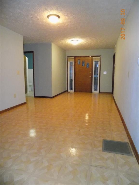 930 Muessing Road Indianapolis, IN 46239 - Photo 13 of 48