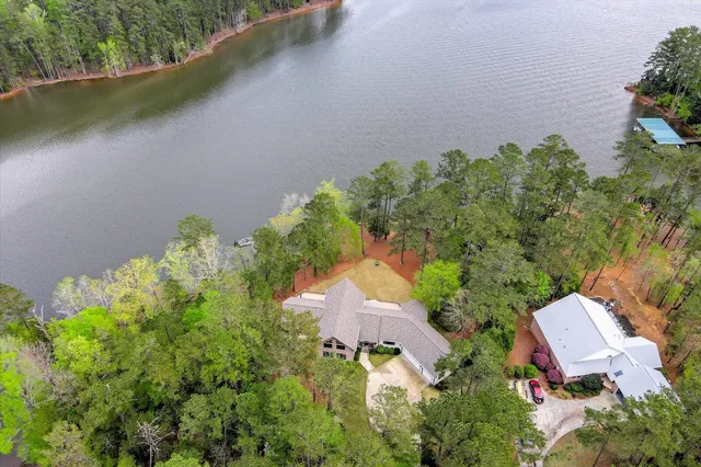 $1,175,000 | 207 Rosewood Lane, McCormick, SC 29835