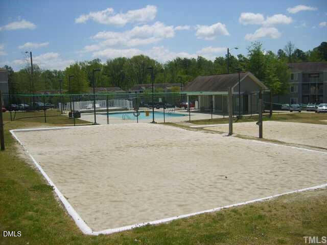 1230 University Court, Unit 203 Raleigh, NC 27606 - Photo 11 of 11 Volley ball court