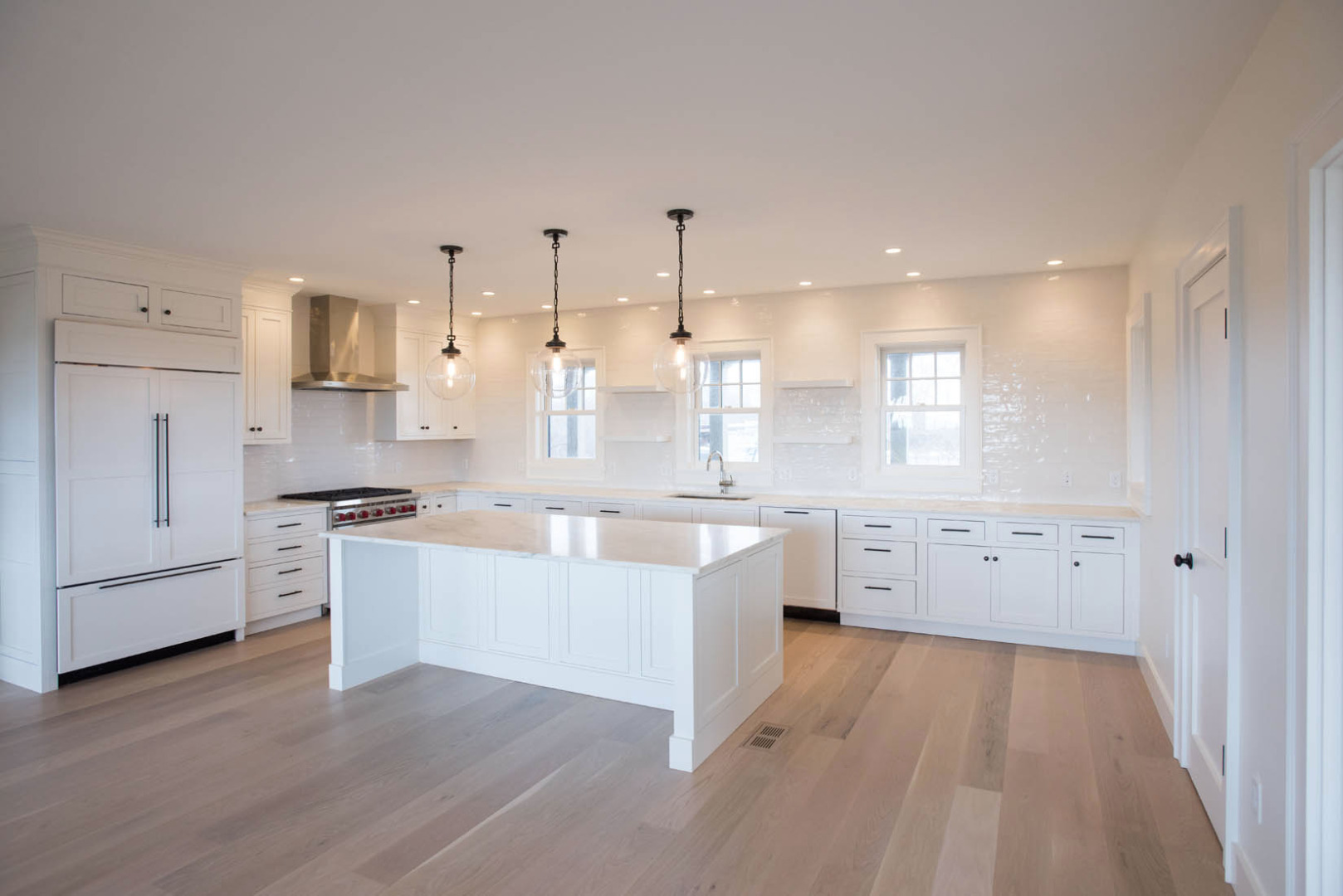 8 Coffin Road Nantucket, MA 02554 - Photo 9 of 19 Gallery Image 9