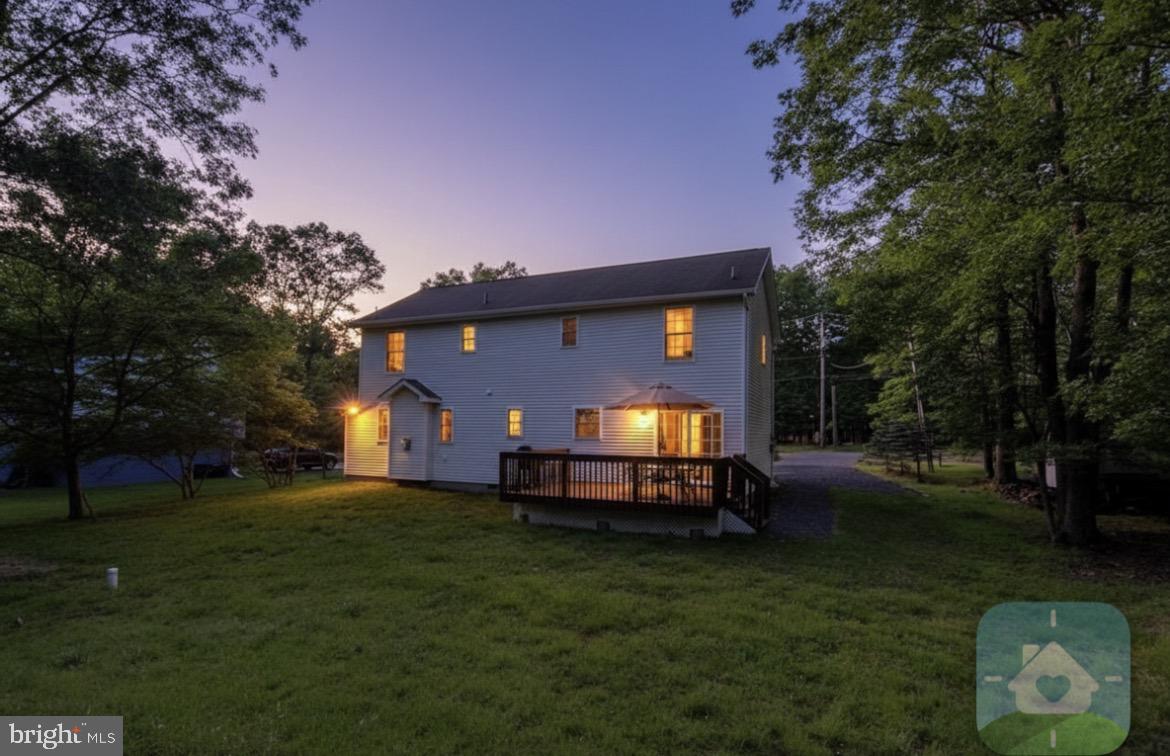 641 Main Washington, NJ 07882 - Photo 16 of 24 a front view of a house with garden