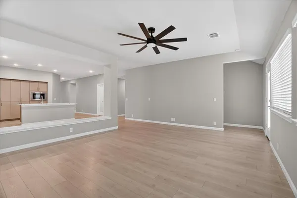 $2,800 | 925 Creekhollow Drive, Godley, TX 76044