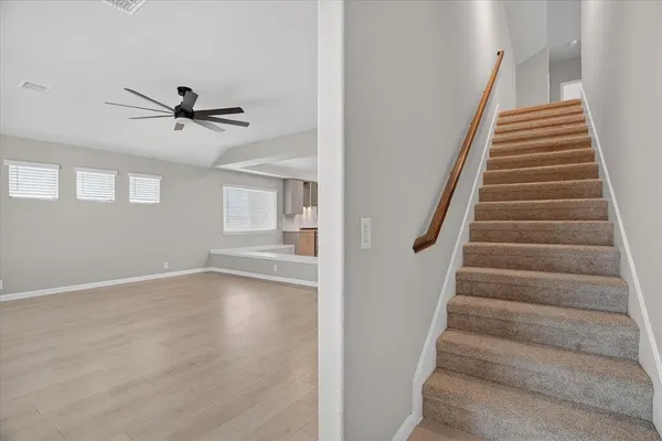 $2,800 | 925 Creekhollow Drive, Godley, TX 76044