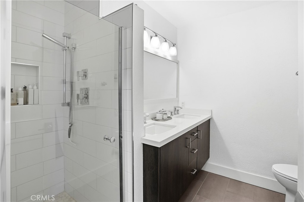 1228 Rutland Road, Unit 6 Newport Beach, CA 92660 - Photo 12 of 21