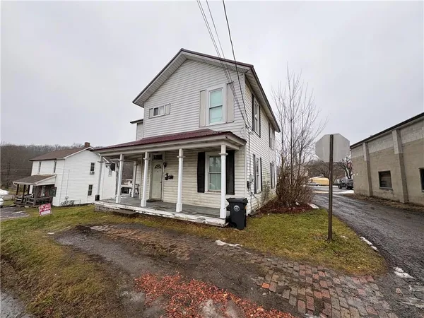 $95,000 | 19 South 3rd Street, Reynoldsville, PA 15851