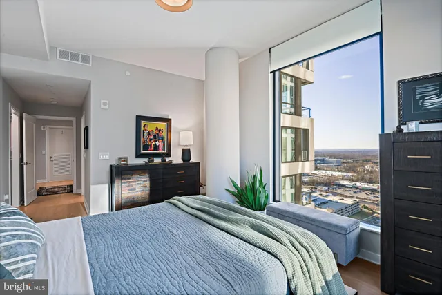 $1,425,000 | 1650 Silver Hill Drive, Unit 1907, McLean, VA 22102