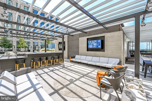 $1,425,000 | 1650 Silver Hill Drive, Unit 1907, McLean, VA 22102