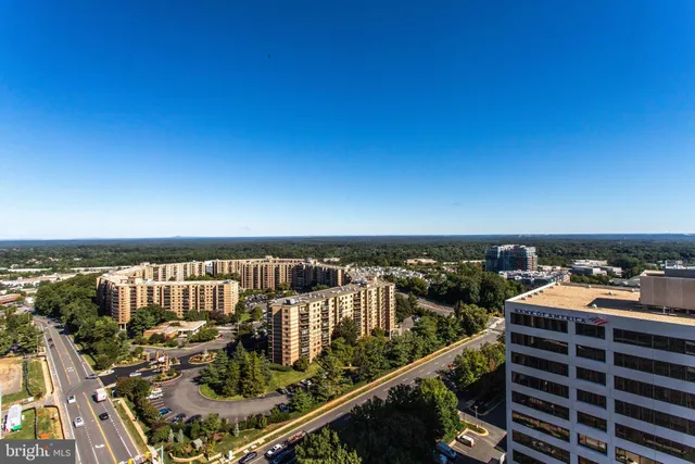 $1,425,000 | 1650 Silver Hill Drive, Unit 1907, McLean, VA 22102