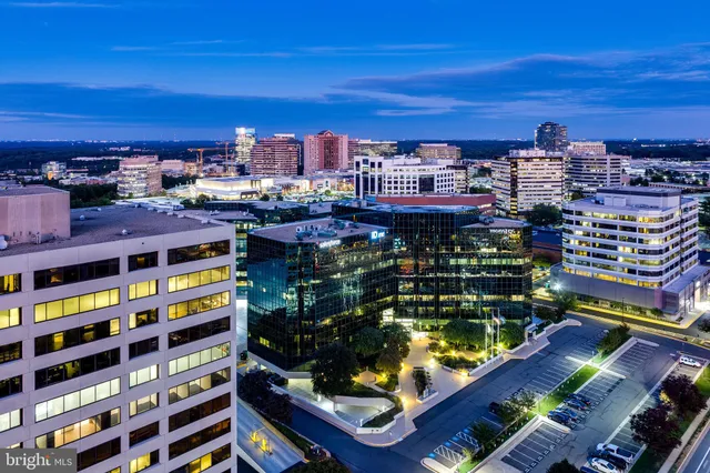 $1,425,000 | 1650 Silver Hill Drive, Unit 1907, McLean, VA 22102