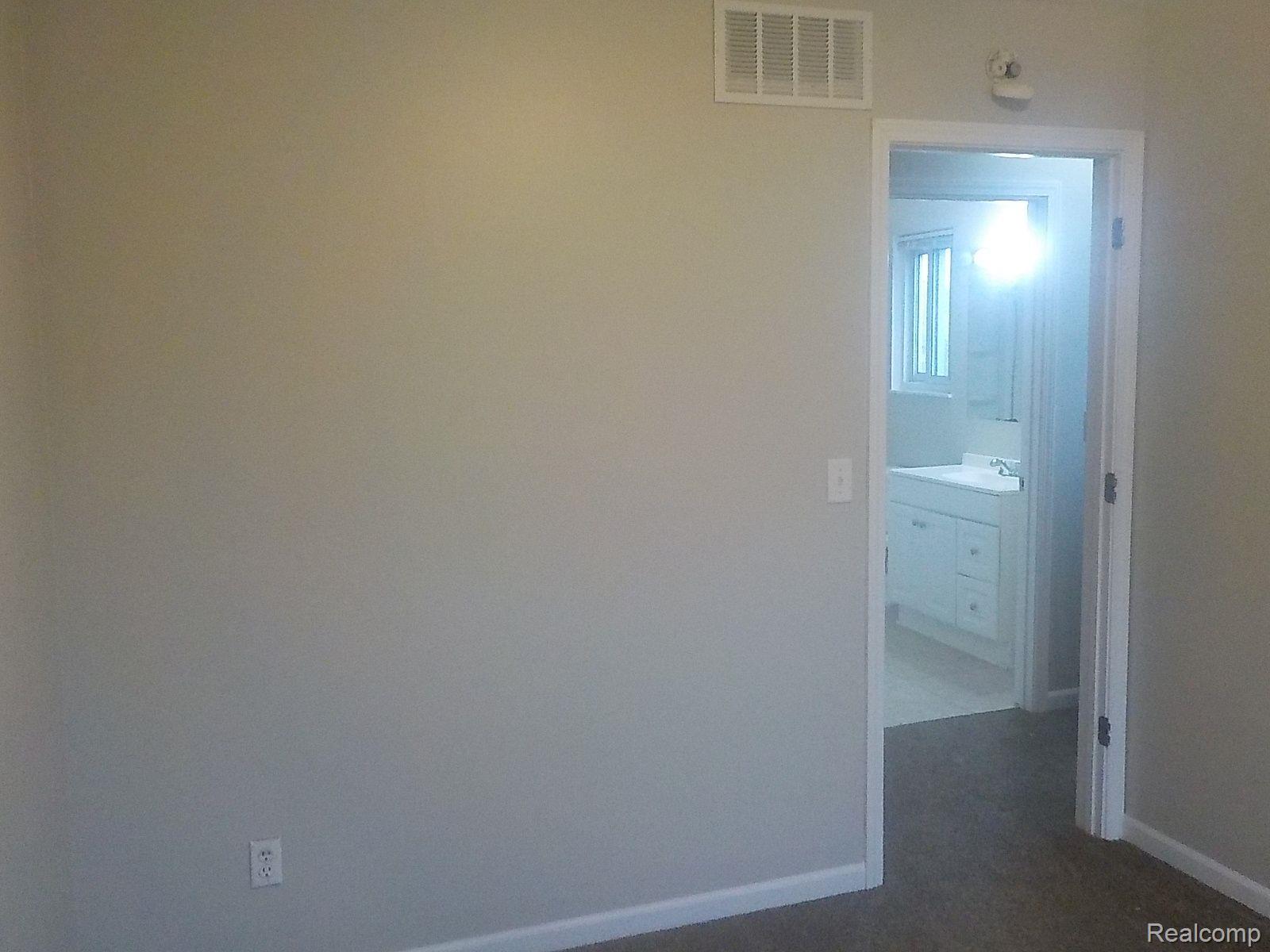 8400 Ridge Road Goodrich, MI 48438 - Photo 16 of 24 Gallery Image 16