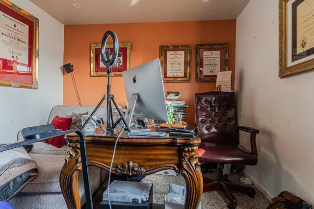 a view of a entryway with furniture
