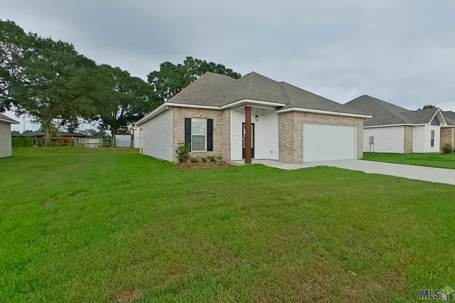 $1,805 | Undisclosed Address, Carencro, LA 70520