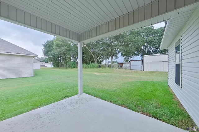 $1,805 | Undisclosed Address, Carencro, LA 70520