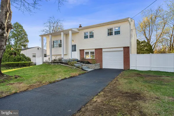 $659,000 | 641 Ydv-ham Square, Robbinsville, NJ 08691