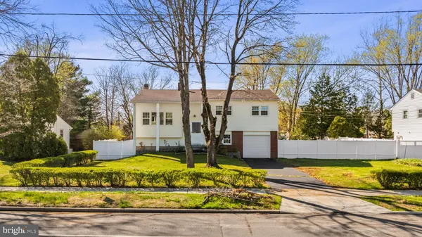 $659,000 | 641 Ydv-ham Square, Robbinsville, NJ 08691